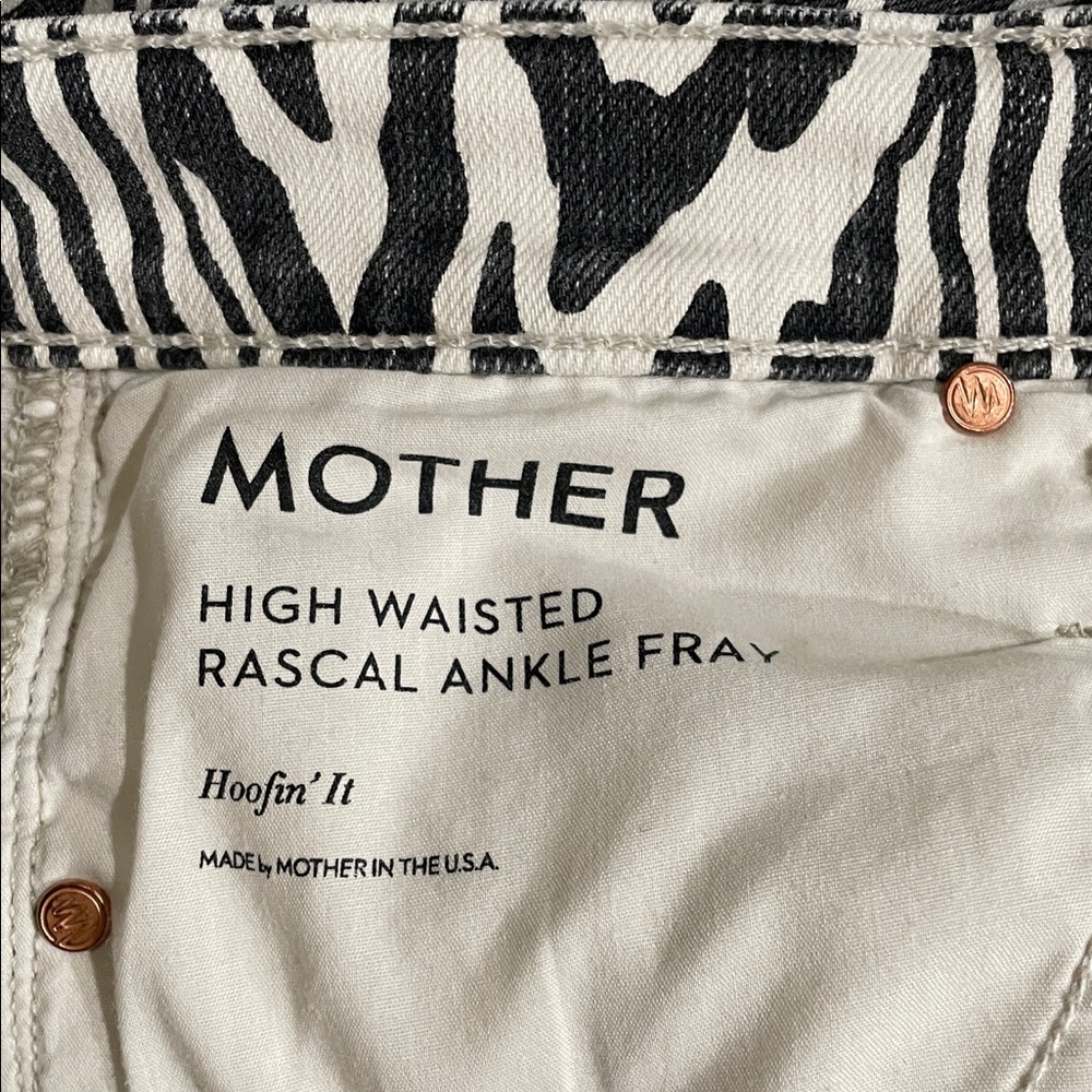 MOTHER High Waisted Rascal Ankle Frey in 'Hoofin It' White and Black Pattern - Picture 8 of 16
